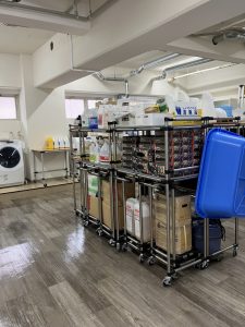 消耗品のグローブを整列