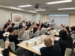 第33期さわやか社員研修会で元気溌剌に生涯青春!!
